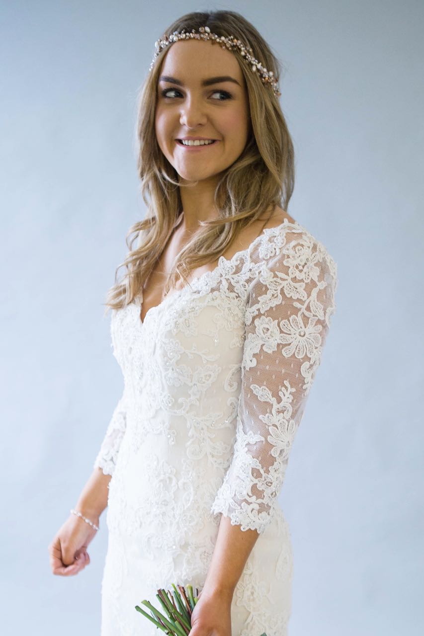 Rose Gold Petulia Vine with lace fitted dress