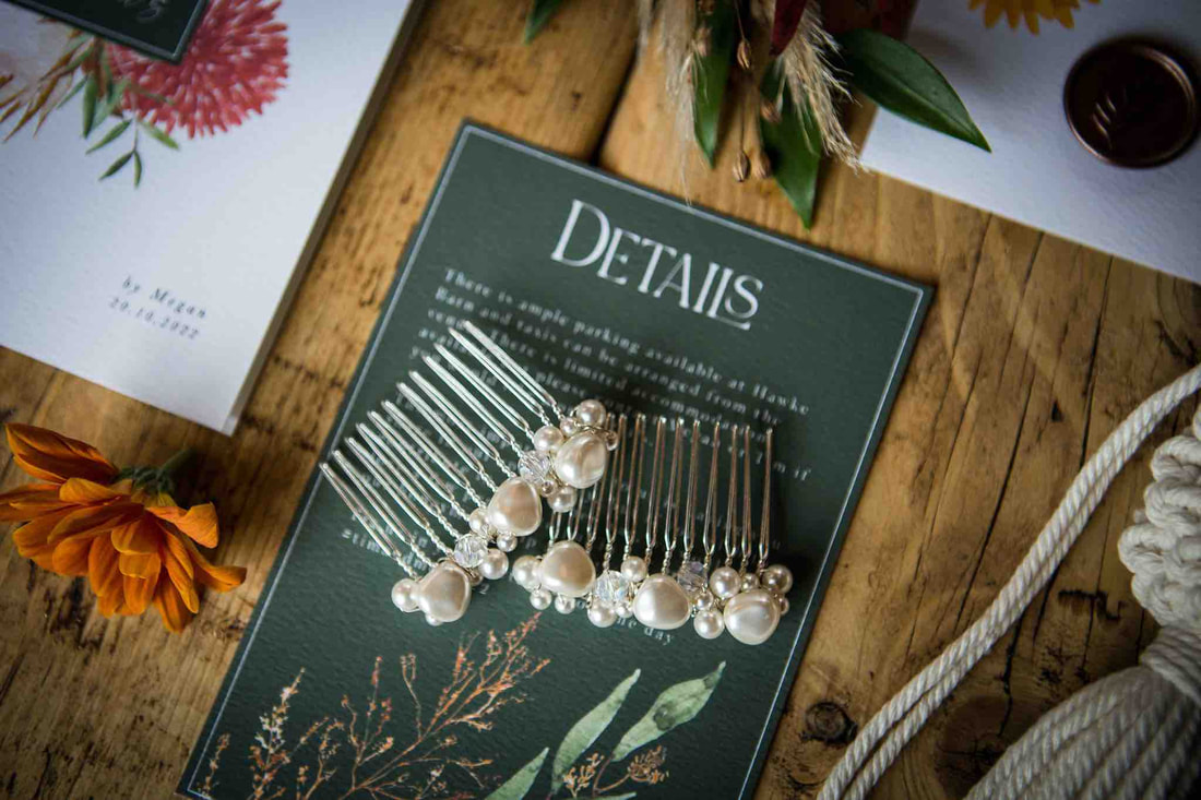 baroque style pearl small combs for bride or bridesmaid