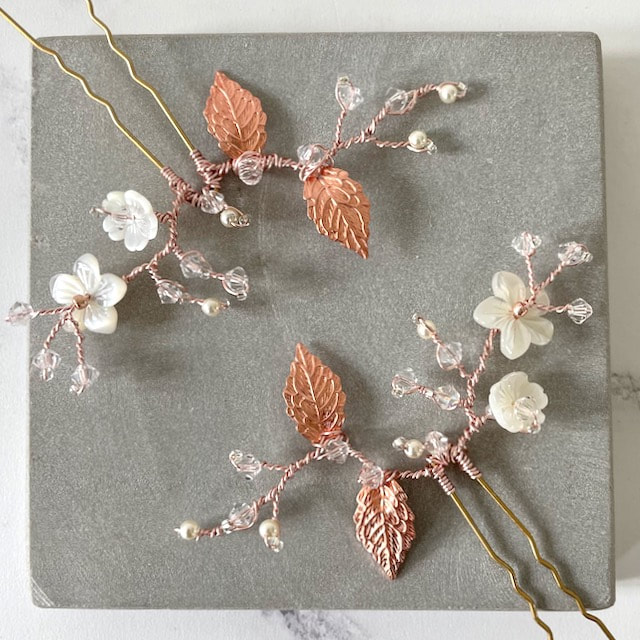 rose gold hairpins with leaves and delicate mother of pearl flowers